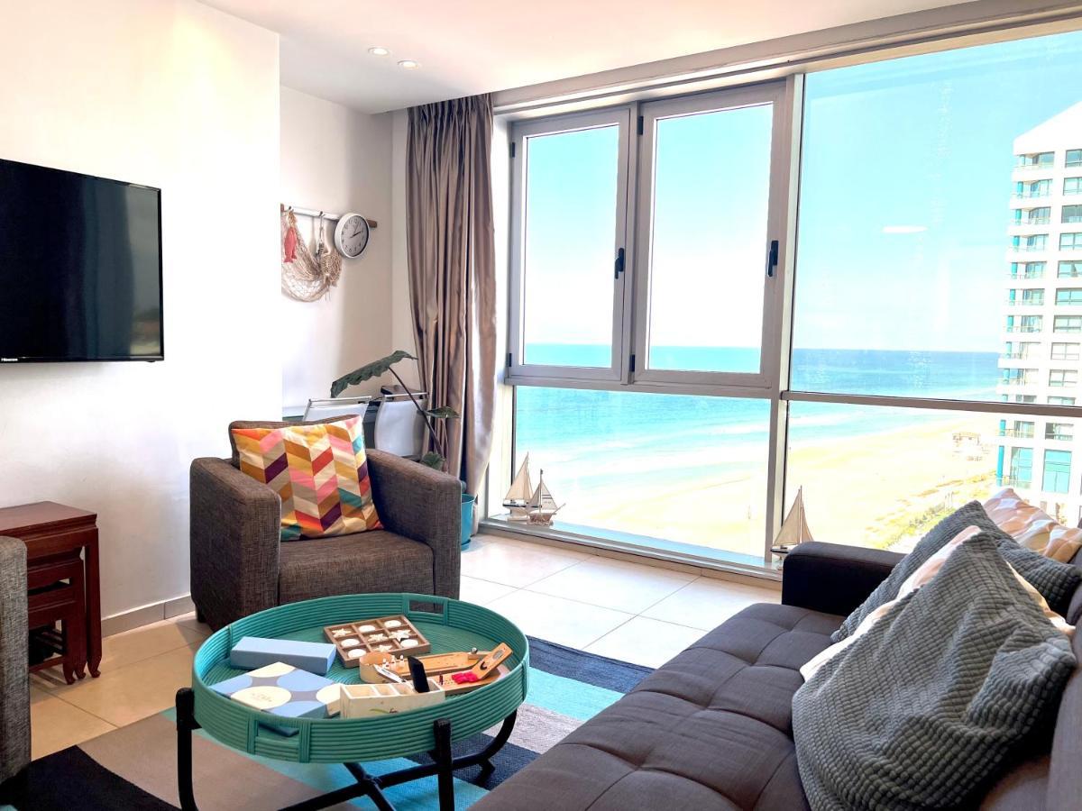 Beach Apartment- Breathtaking Views With Bomb Shelter Herzliya Екстер'єр фото