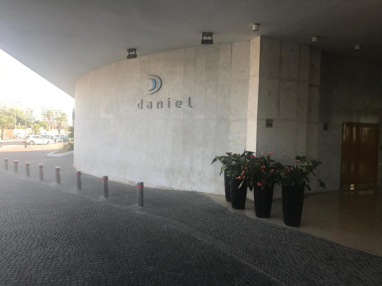 Beach Apartment- Breathtaking Views With Bomb Shelter Herzliya Екстер'єр фото